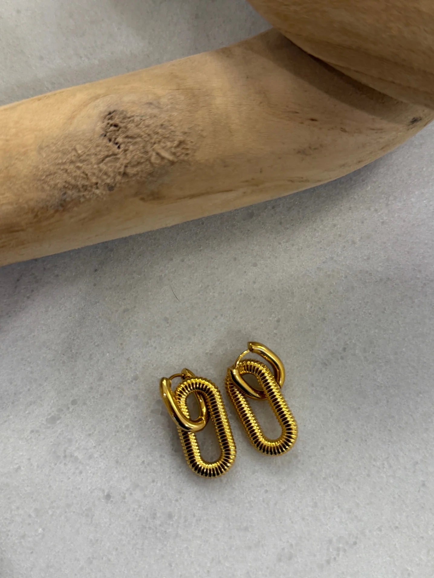 CHANSUTTPEARLS Ella Earrings